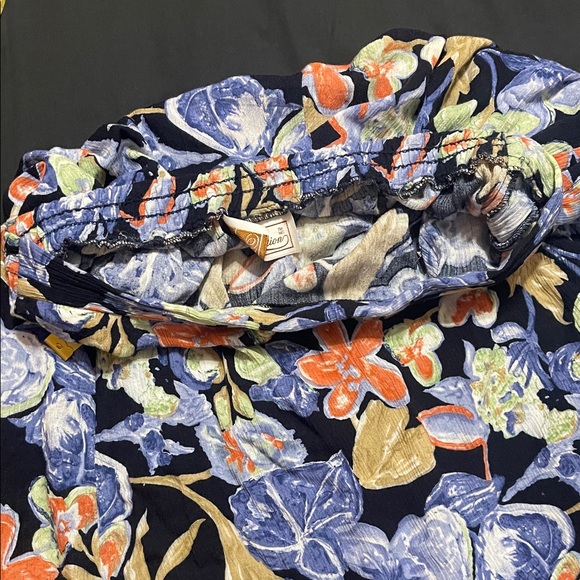 Vintage Tradition Floral Maxi Skirt | Made in Canada - Tagged Size 16 - Fits M/L - Picture 7 of 9